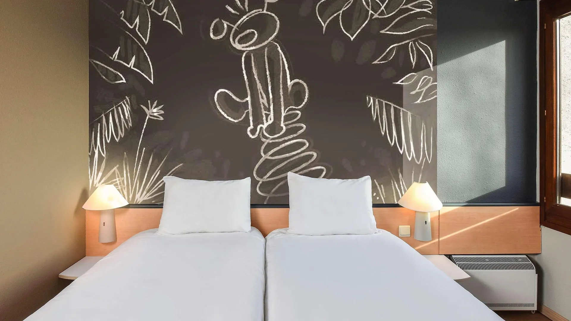Hotel Ibis Charleroi Airport Brussels South Fleurus 3*,