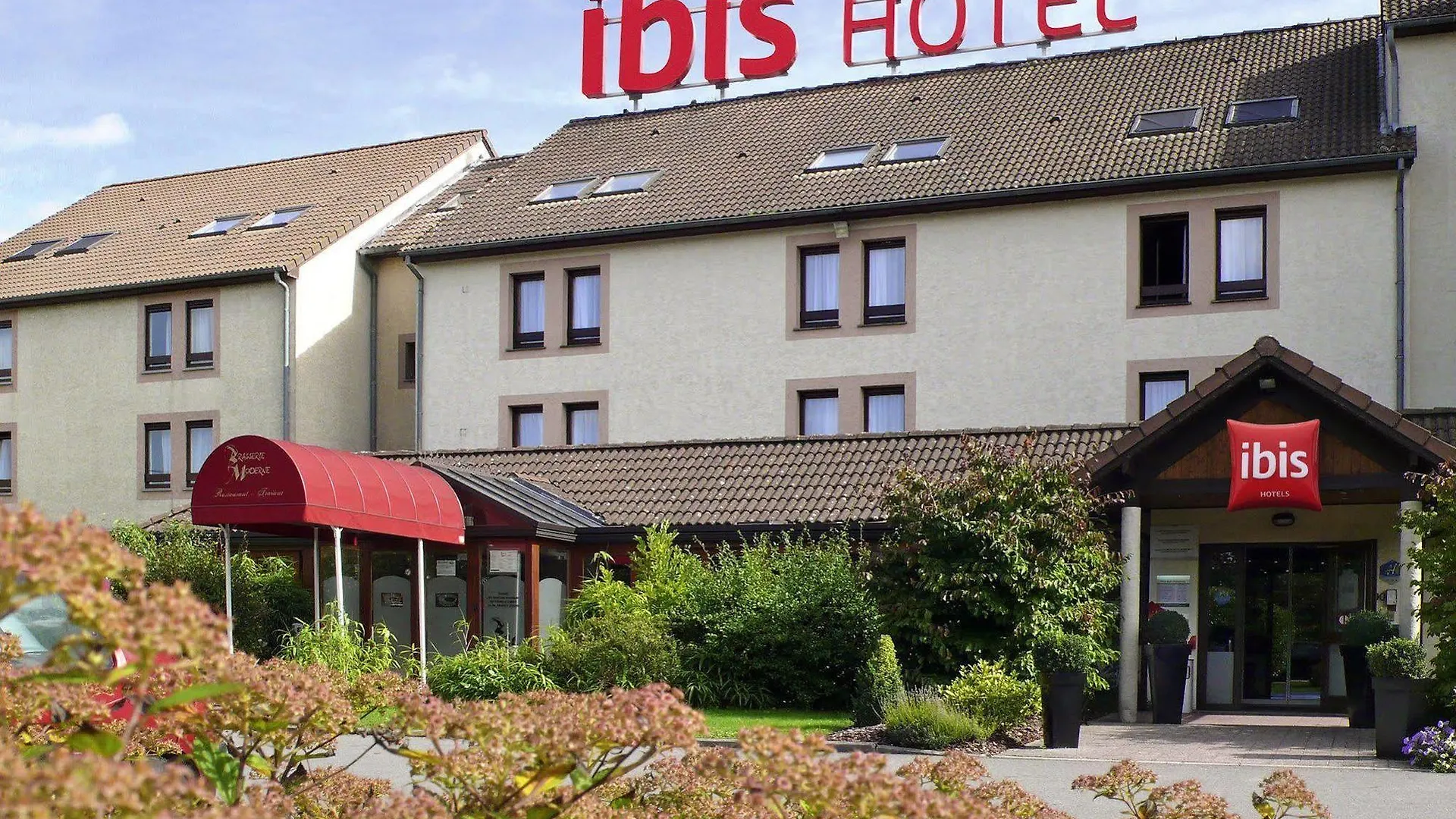 Hotel Ibis Charleroi Airport Brussels South Fleurus